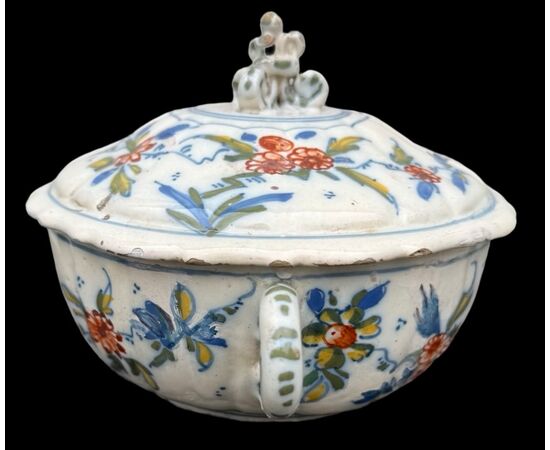 Tazza da puerpera in maiolica.Manifattura Coppellotti.Lodi.