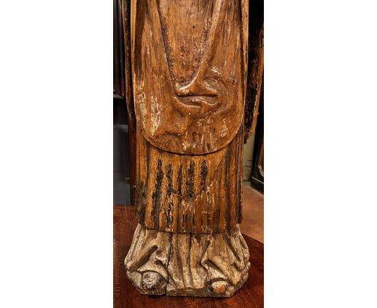 DARS690 - Sculpture representing Saint Ambrose, dimensions cm W 36 x H 135 x D 35