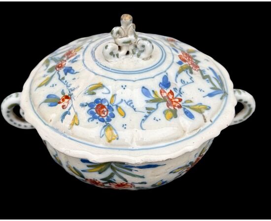 Tazza da puerpera in maiolica.Manifattura Coppellotti.Lodi.