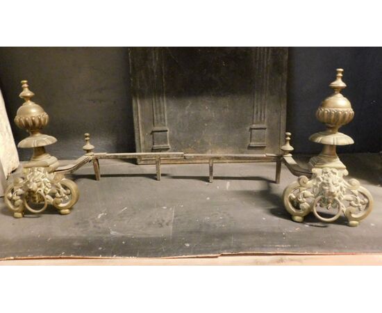 al155 - pair of golden andirons, meas. cm 53 xh 37     