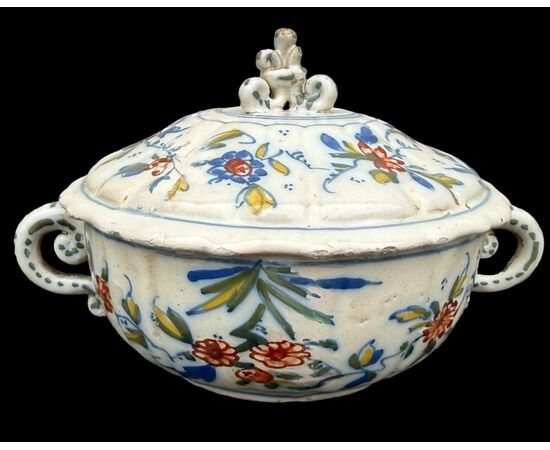 Maiolica childbirth cup. Coopellotti manufacturer. Lodi.