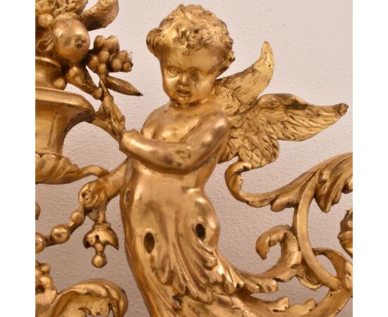 SPECCHIO ANTICO CON FIORI E PUTTI, SPECCHIERA ANTICA LUIGI FILIPPO, CORNICE DORATA, XIX SECOLO. (SPCP197)