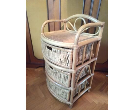 Cassettiera in rattan a tre cassetti