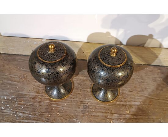 COPPIA DI VASI CLOISONNÉ CINA PRIMA META’ XIX SECOLO