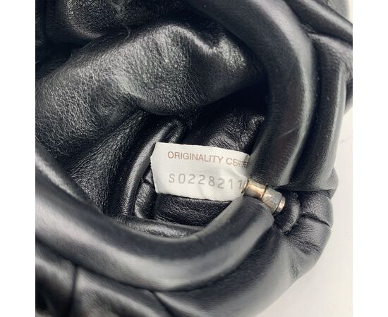 BOTTEGA VENETA Borsa a Tracolla in Pelle Col. Nero The Pouch S