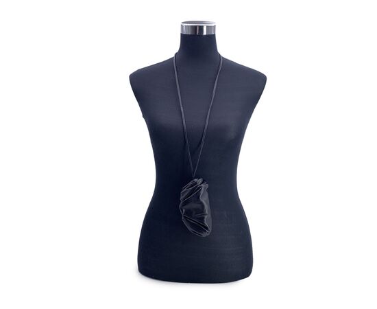 BOTTEGA VENETA Borsa a Tracolla in Pelle Col. Nero The Pouch S