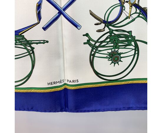 HERMES Foulard in Seta Col. Blu Carre 90