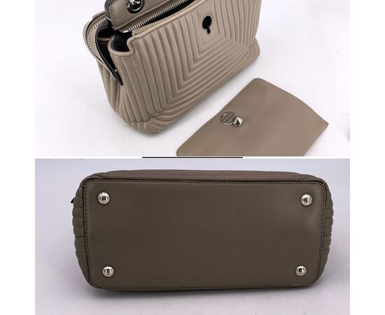 FENDI Borsa a Tracolla in Pelle Col. Grigio Dot Com M