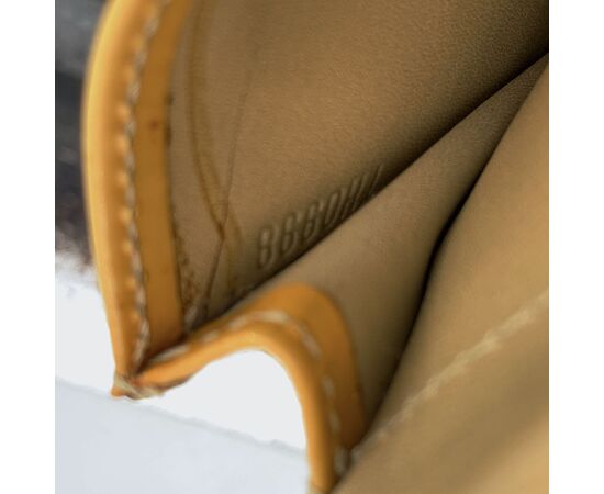 LOUIS VUITTON Portafoglio in Pelle Lucida Col. Beige S