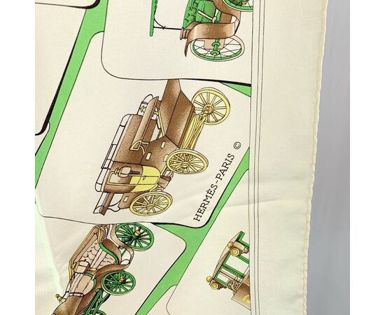 HERMES Foulard Vintage in Seta Col. Verde Carre 90