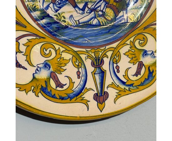 Antique Luster Plate by Paolo Rubboli, Gualdo Tadino, late 19th century, Battle scene, 39 cm
