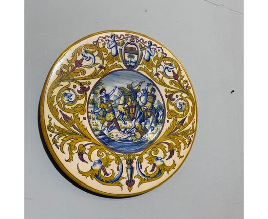 Antique Luster Plate by Paolo Rubboli, Gualdo Tadino, late 19th century, Battle scene, 39 cm