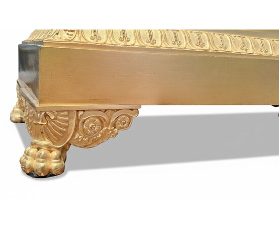 "DIANA THE HUNTRESS" - GILDED BRONZE MANTEL CLOCK - CHARLES X