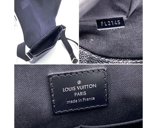 LOUIS VUITTON Borsa a Tracolla in Tela Col. Nero District M