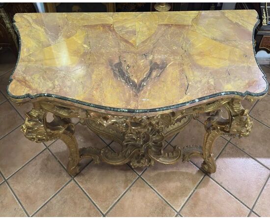 
Consolle Luigi XV Romana in Legno Dorato e Marmo Giallo Antico