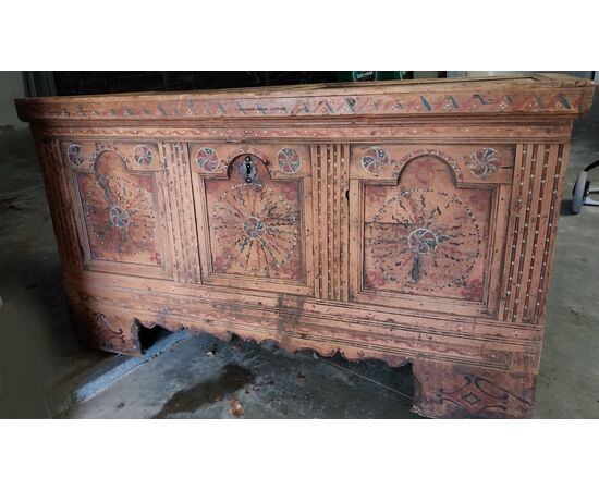 Cassapanca val sarentino