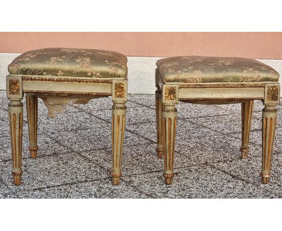 Coppia di sgabelli Luigi XVI, Venezia, fine XVIII secolo