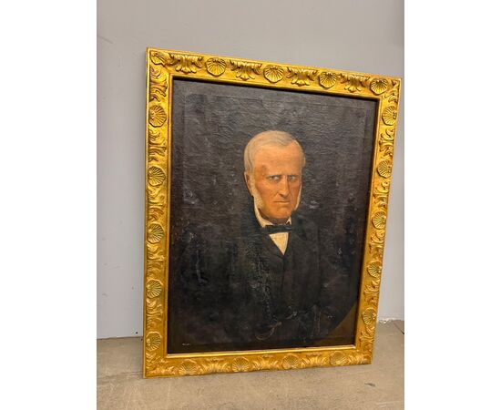 Antique 19th century oil on canvas painting of a noble figure in a gilded frame, 90x71cm