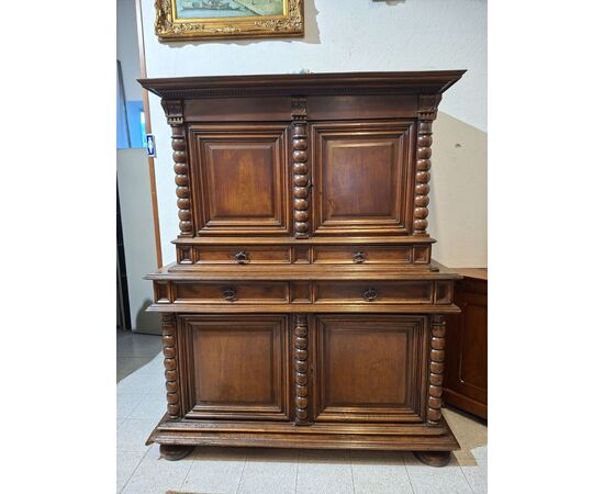 Sideboard