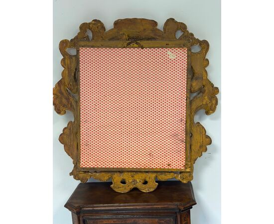 Specchiera emiliana in legno intagliato e dorato Barocco XVII secolo