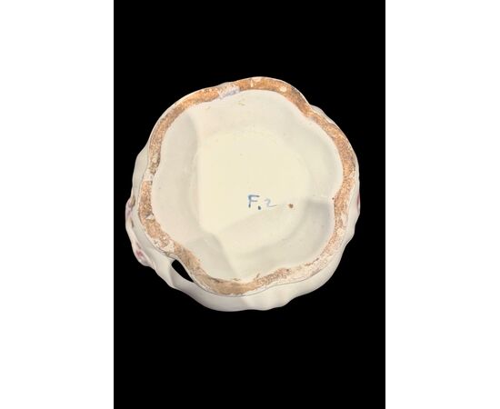 Vaso cachepot in maiolica con decoro alla rosa.Finck.Bologna.