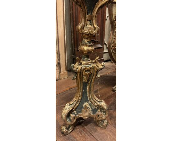 LAMP252 - Carved candlestick with lampshade, 19th century, maximum dimensions cm L 50 x H 195