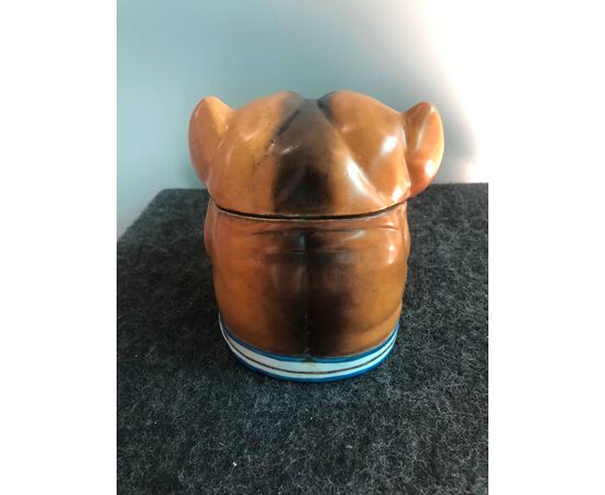 Porcelain tobacco box depicting a bulldog dog head.Dresda, Germany     