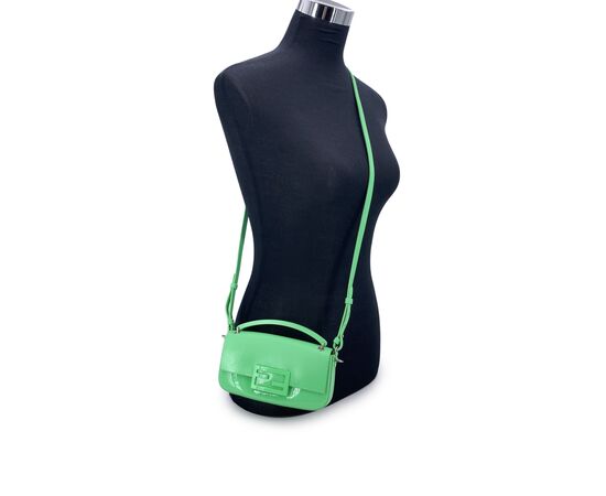 FENDI Borsa a Tracolla in Pelle Col. Verde Baguette S