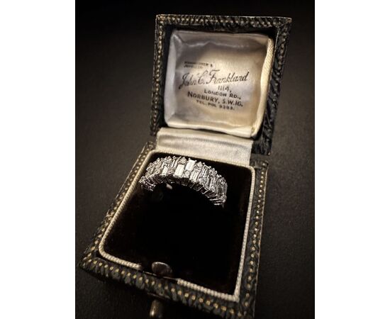 Anello  con  Diamanti