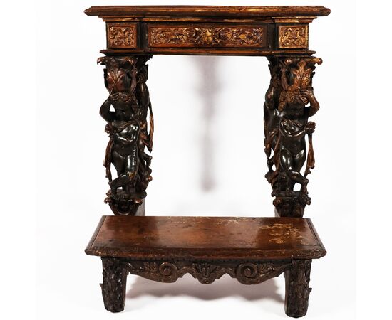 Carved, sculpted and gilded wooden prie-dieu, Italy, 17th-18th century