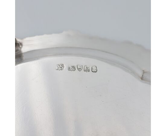 George IV sterling silver salver, Paul Storr, London, 1825