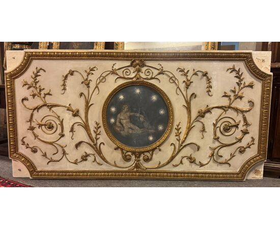 PAN433 - Lacquered, carved and gilded altar frontal, 18th century, dimensions cm L 210 x H 104 x D 7