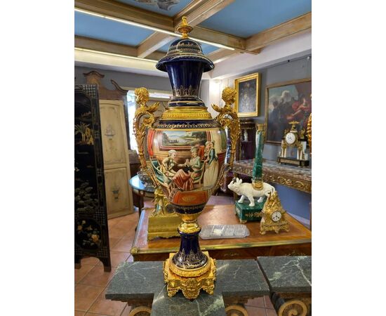 
Coppia di Vasi Monumentali Stile Sèvres