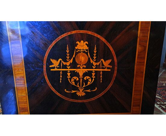 Louis XVI chest of drawers - Genoa - late 18th century