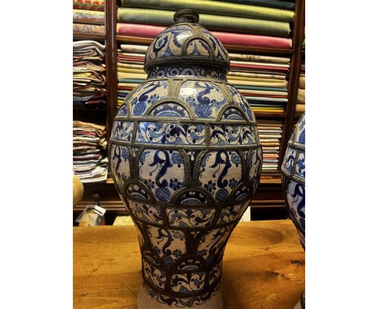 Coppia vasi Saraceni del 1600