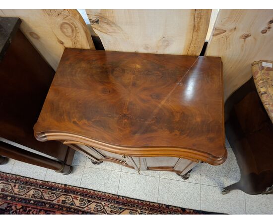 Mobile credenza in mogano