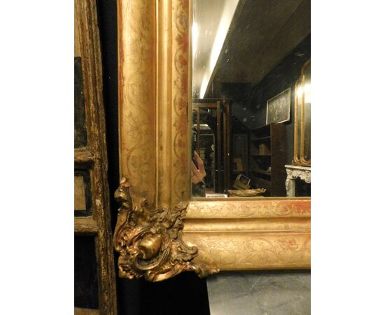 specc246 - 19th century gilt mirror, l 84 xh 110     