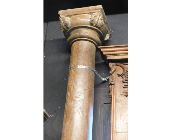 dars379 - 7 colonne in legno con base in pietra, cm l 32 x h 289