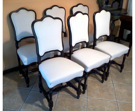 Group of six spool-style chairs     