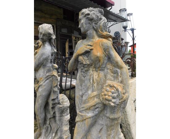 dars387 - two statues in Lecce stone, maximum size h 182 xl 51 cm     