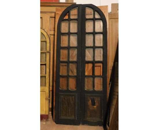 ptl513 - lacquered glass door with two doors, 19th century, cm l 99 xh 240     