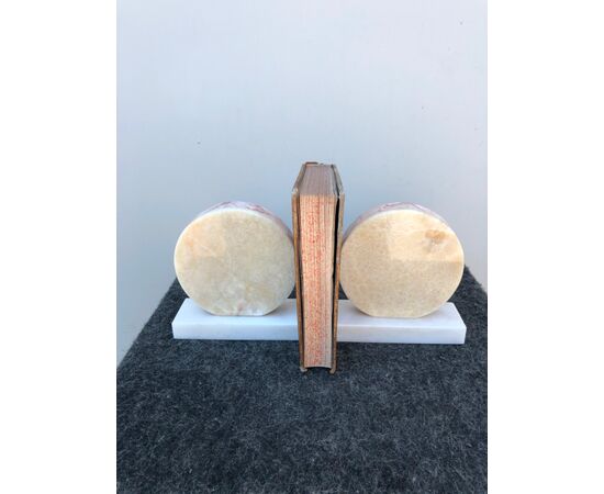 Pair of art-d&#39;eco &#39;marble bookends.     