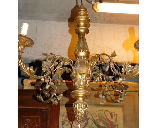 lamp163 - golden lacquered wooden chandelier, early 20th century, cm l 80 xh 65     