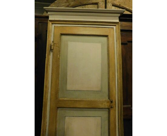 ptl518 - lacquered door with frame, XVIII century, cm l 100 xh 232     