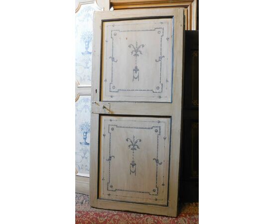 ptl435 two lacquered Louis XVI doors, mis. larg. 84 xh 203 -94 xh 205 cm     