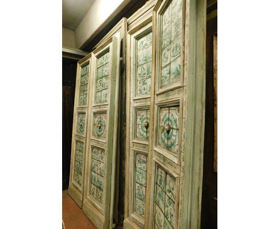 pts718 - n. 4 pairs of doors with oriental paintings, cm l 148 xh 274     