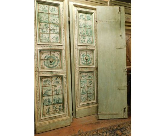  pts718 - n. 5 coppie di porte con dipinti a maiolica, cm l 148 x h 274 