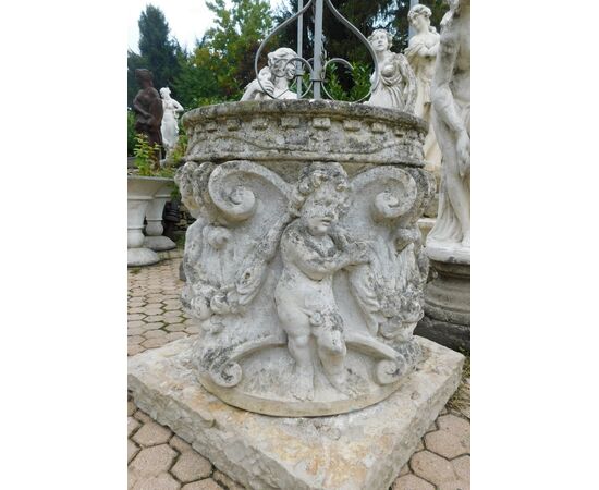  dars409 - pozzo in pietra di Vicenza, XIX secolo, misura circ. 70 cm x h 217 