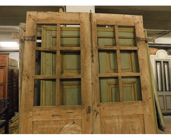 pti661 - porta a vetri a due ante, da restaurare, misura cm l 129 x h 238 x sp. 3