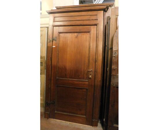 pts724 - n. 2 doors with walnut frame, cm l 90 xh 222 / cm l 115 xh 228     